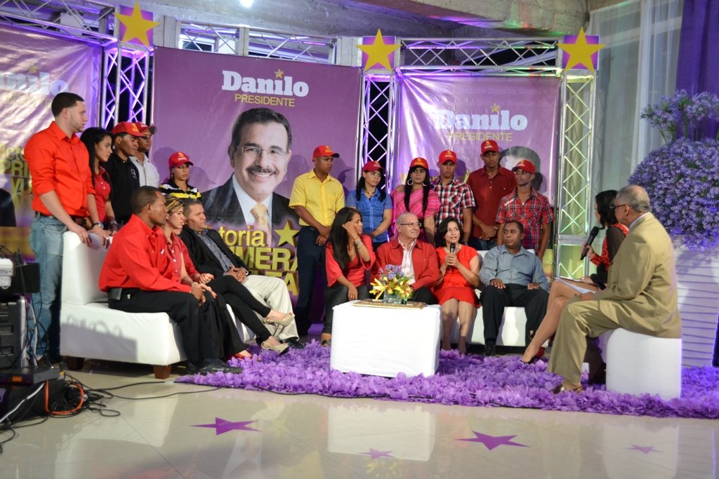 Participación Reformista en cierre de Campaña del PLD con la representación de Xiomara Naxir